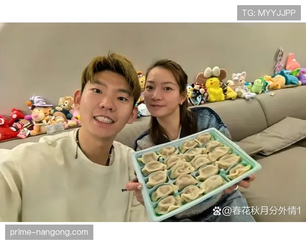 黄雅琼吃个早饭把我一个月工资吓没了